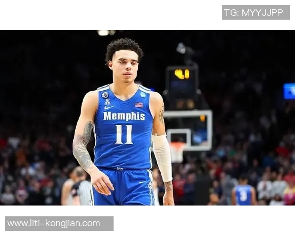 西部球探:罗林斯是身材高大的后卫 能防守&能推进&还有定点投篮 西部球探:罗林斯是身材高大的后卫 能防守&能推进&还有定点投篮