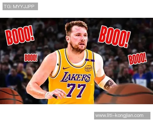 超神轰51+11+9!里夫斯比肩东詹刷爆纪录 詹姆斯东契奇发声狂赞他 超神轰51+11+9!里夫斯比肩东詹刷爆纪录 詹姆斯东契奇发声狂赞他