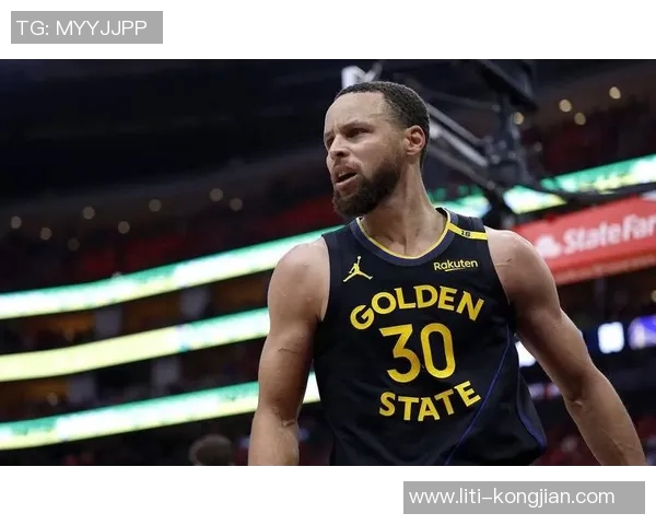 杨瀚森被弃用开拓者三杀勇士 库里48+12三分超乔丹历史第一