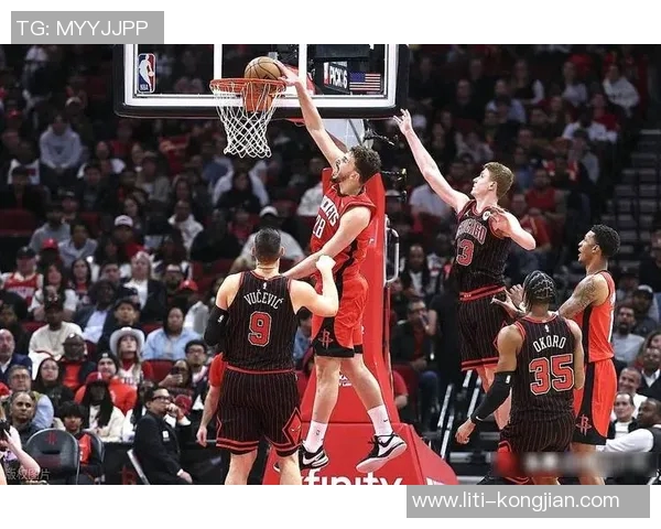 火箭终结三连败！四巨头合砍90分太猛 戴维森9+6+4成替补奇兵